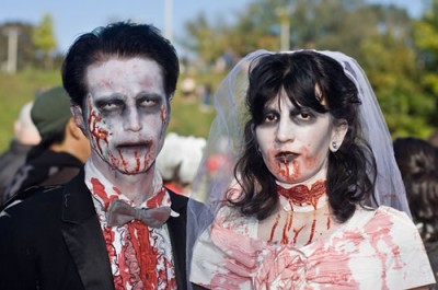 30 Zombie Wedding.jpg