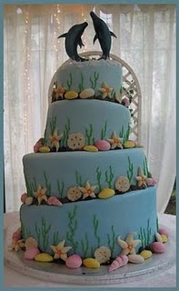 blue-dolphin-wedding-cake.jpg