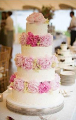 PeonyTowerCake.jpg