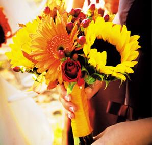 yellow-orange-sunflower-gerbera-daisy-rose-bridesmaids-bouquet.jpg