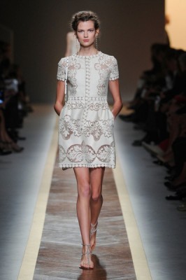 Valentino-RS12-2682_reference.jpg