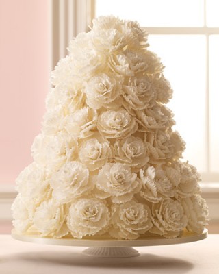 117285-symbolic-weddign-cake-decorations-2.jpg