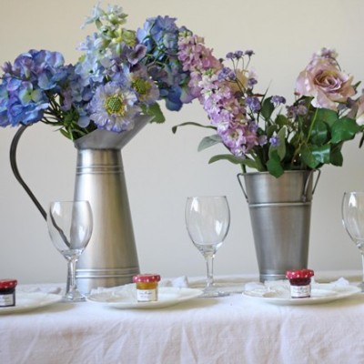 Galvanised-Silver-Jug-and-Bucket-wedding-table-decoration.jpg