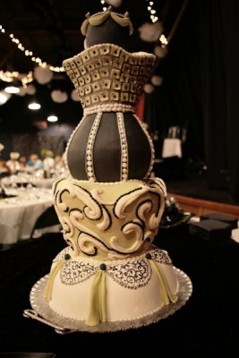 600x600_1288905223406-kristicakeprofessional.jpg