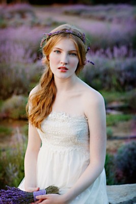 lavender-wedding-fashion-accessories-bouquets-decor-details-Marie-Labbancz-Photography-1.jpg
