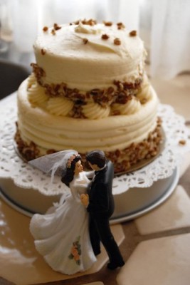 600x600_1277136965762-caketopperVIEW.jpg