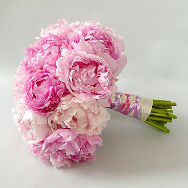 sarah-bernhardt-peonies-bridal-bouquet.jpg