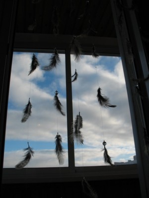 feather garland 2.jpg