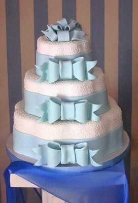 Blue-Wedding-Cake.jpg