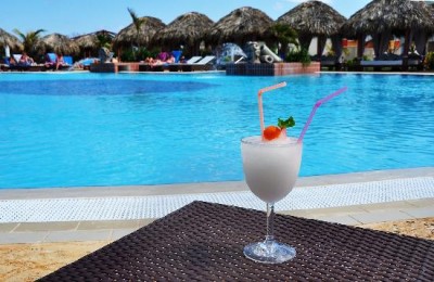 royal-service-pool-inkl.jpg