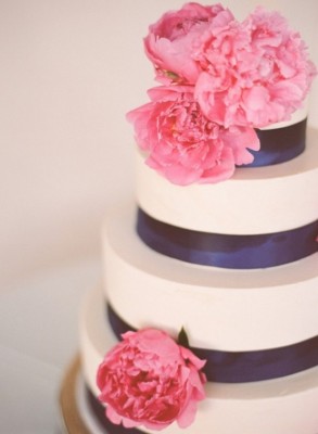 wedding-cakes.jpg