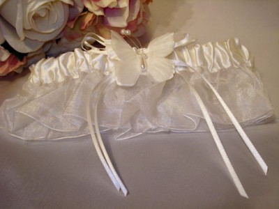 butterfly_garter2.jpg