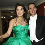 Оперная дива осталась одна