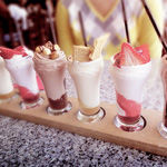 Коктейли в студию: напитки в цвет вашей свадьбы