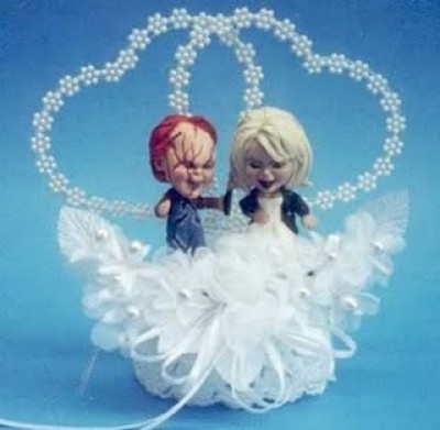 bride-of-chucky-wedding-topper.jpg