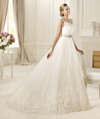 Pronovias-2013-Bridal-Dress-DIOSA.jpg