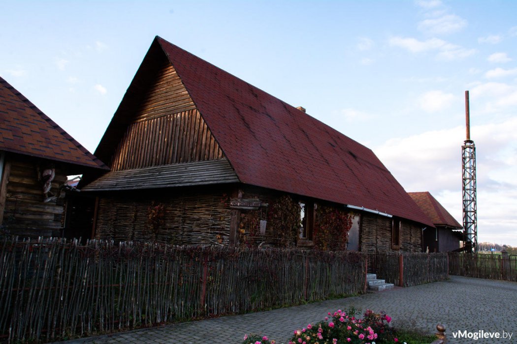 Ресторанно-гостиничный комплекс «Корчма» - «Этнографическая белорусская деревня» — музей под открытым небом - фото 8