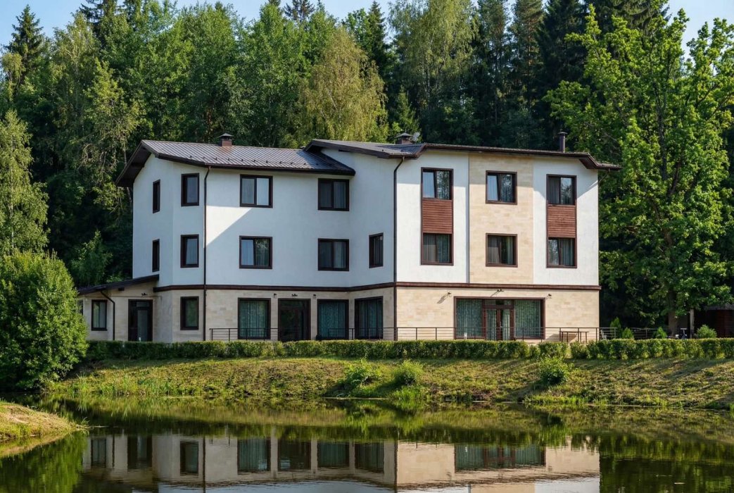 "Хутор у Ислочи" - Гостиница на 46 спальных мест - фото 1