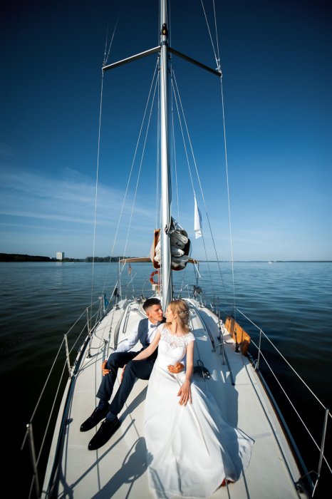 Прокат парусных яхт в Минске Parus5by - Свадебная прогулка, девичник, фотосессия на яхте - фото 5