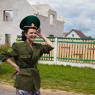 серьезная свидетельница